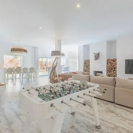 Luxury אסטפונה